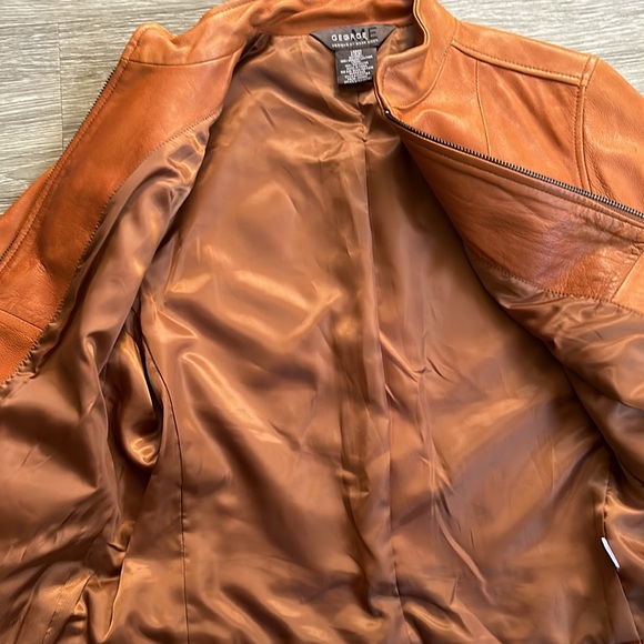 Vintage George 100% Leather Women’s Jacket - Picture 7 of 16